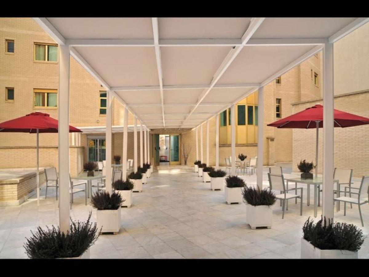 Esentia Togumar - Triple 3 Adults Hotel - Madrid — Foto 1